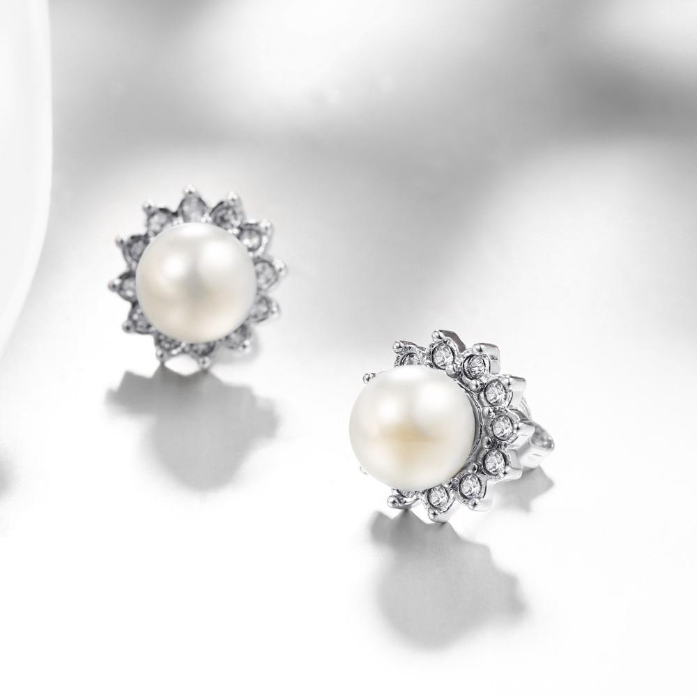 Crystal Pearl Stud Earrings