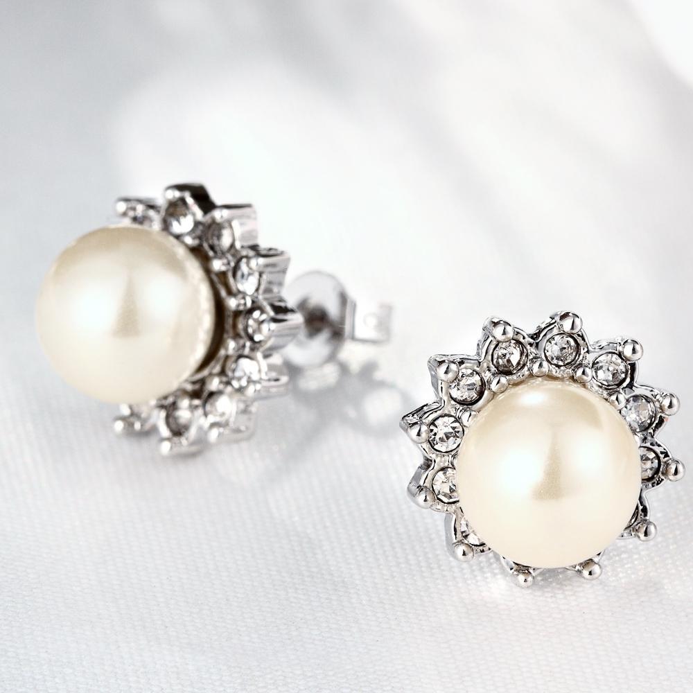 Crystal Pearl Stud Earrings